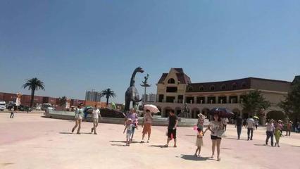 今日西部恐龙园开园盛典，兰州新区文化旅游推广月新闻发布会同步启动